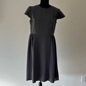 Vera Wang Gray Flutter Sleeve Sheath Dress